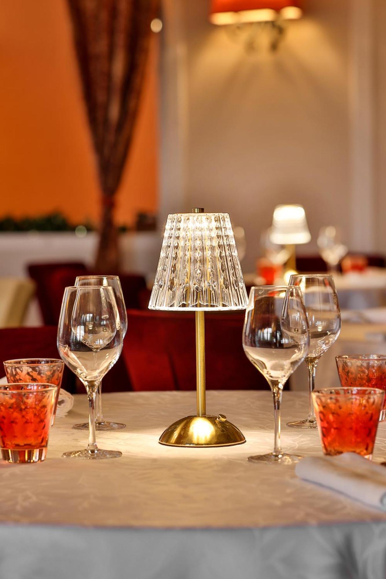Logis Hotel-Restaurant Les Voyageurs La Coquille Zewnętrze zdjęcie